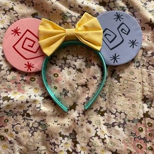 Custom Alice in Wonderland Minnie Mouse Ears